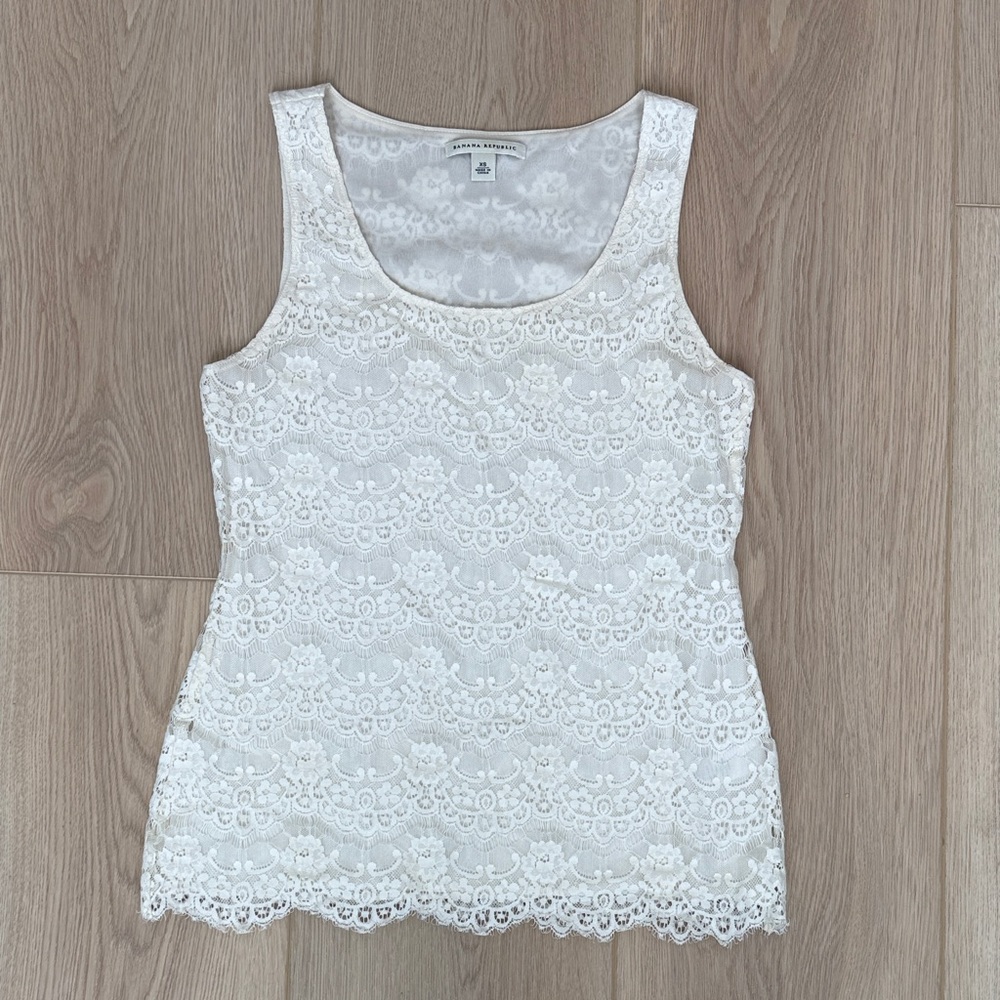 Banana Republic Ivory Cream Lace Fairy Feminine Tank Top